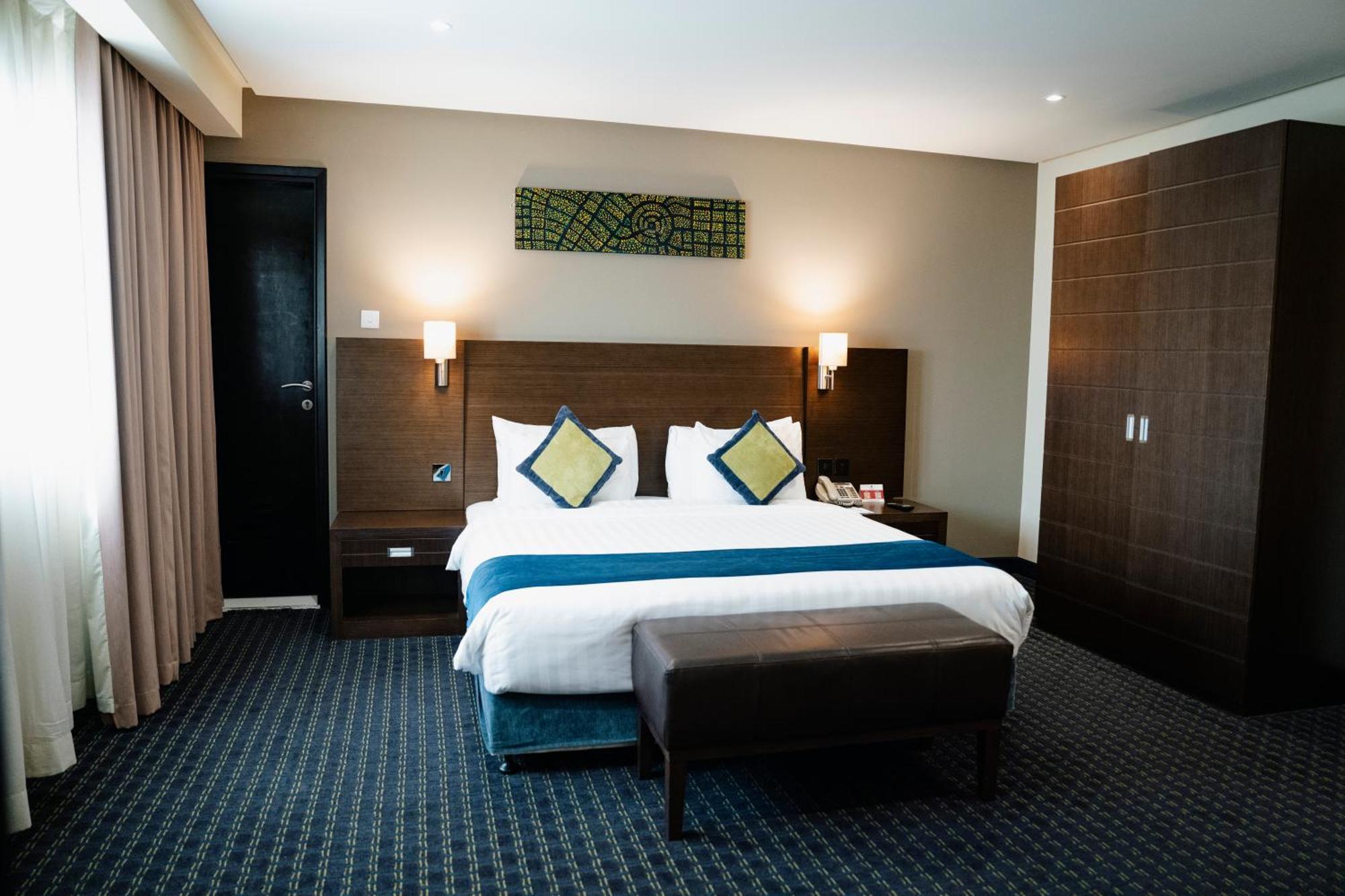 Best Western Premier Maskat Exterior foto