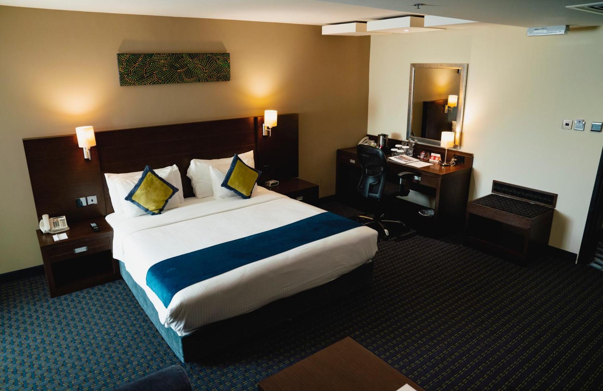 Best Western Premier Maskat Exterior foto